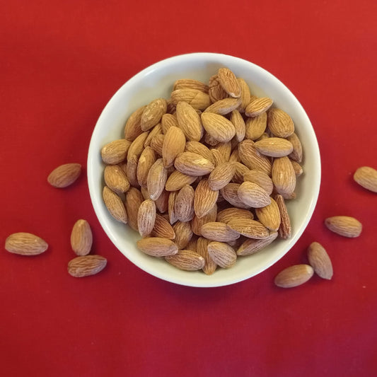 Treats ♥ Tree Nuts 24g